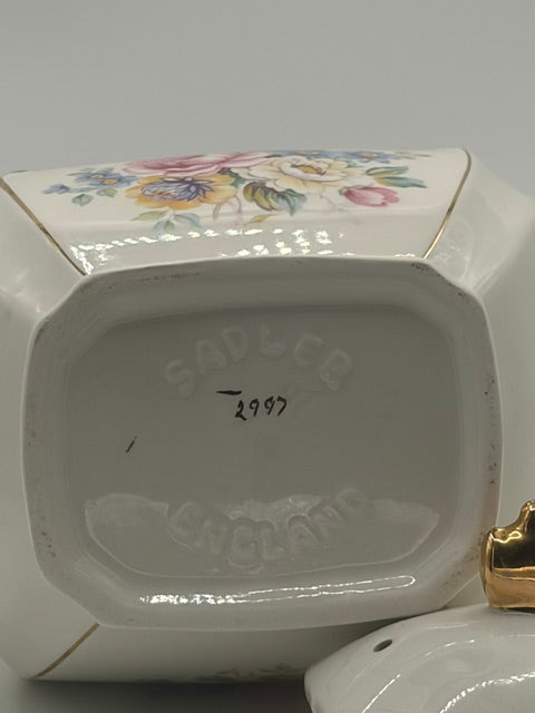 Share 1930’s Sadler England Cube Teapot 2997